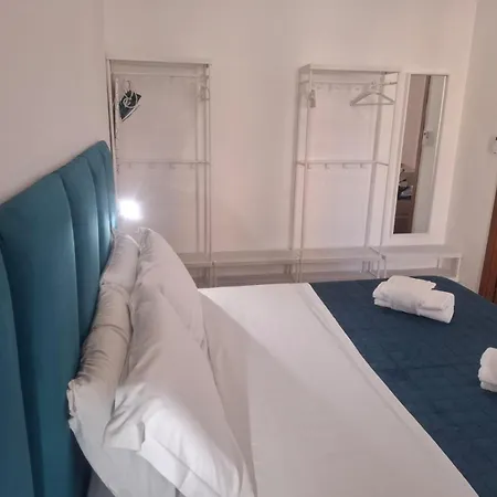 Neapolis Angioino Apartmán *